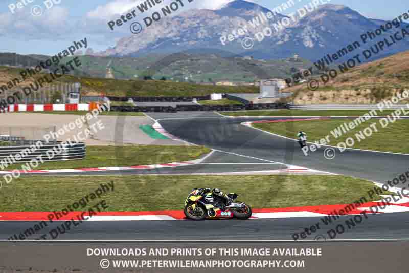 cadwell no limits trackday;cadwell park;cadwell park photographs;cadwell trackday photographs;enduro digital images;event digital images;eventdigitalimages;navarra;no limits trackdays;peter wileman photography;racing digital images;trackday digital images;trackday photos